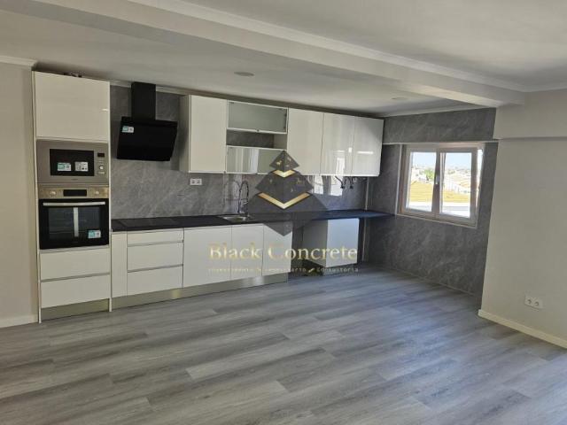 Apartamento venda em Seixal, Setúbal
