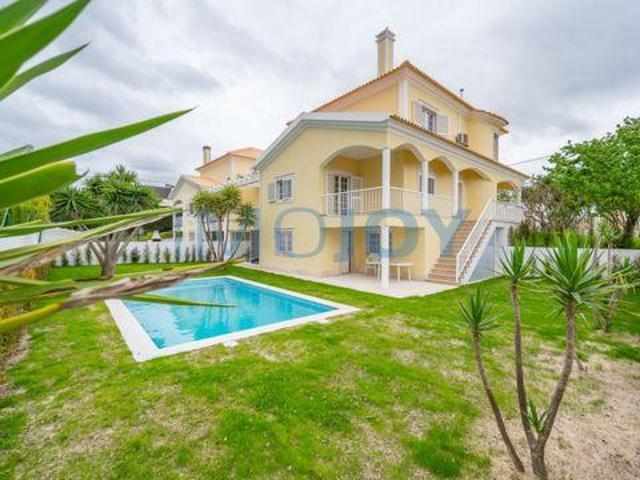 Casa venda em Seixal, Corroios