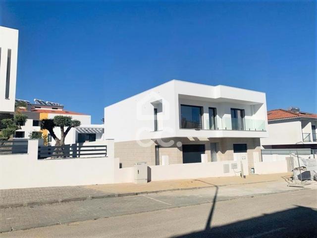 Moradia venda em Seixal