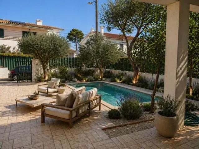 Casa venda em Cova da Piedade, Almada