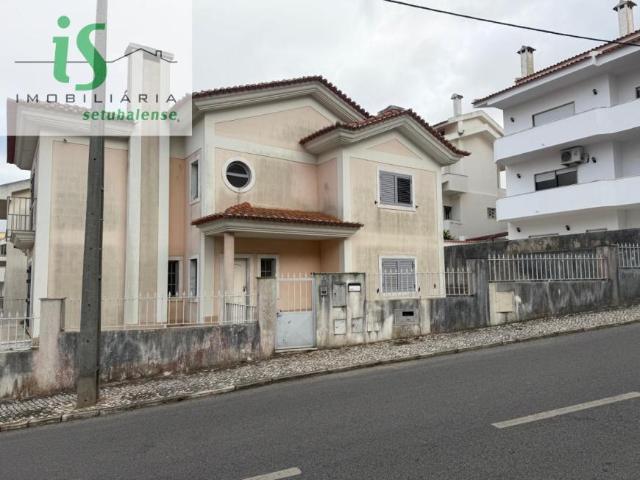Casa venda em Quinta da Caneira, Almada