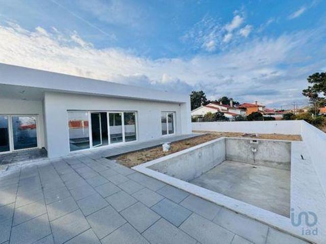 Casa venda em Azeitão (São Lourenço e São Simão), Setúbal