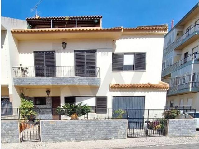 Casa venda em Mem Martins, Sintra