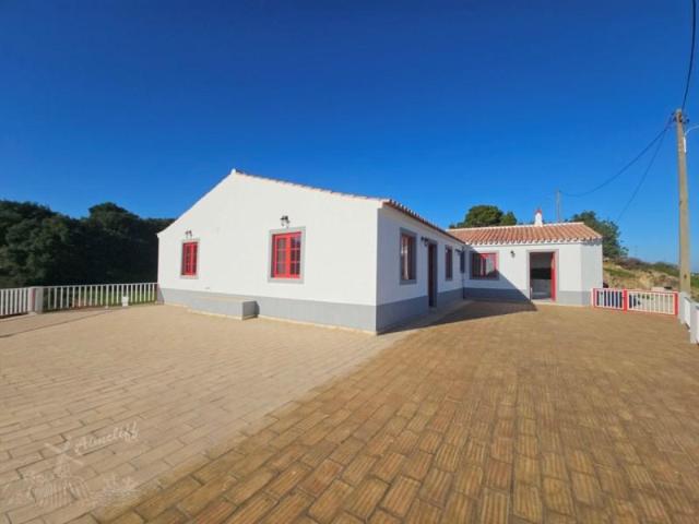 Casa venda em Santa Catarina da Fonte do Bispo, Tavira