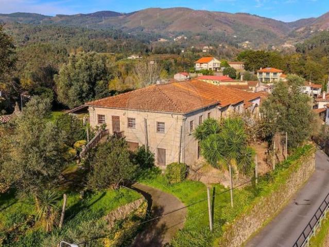 Casa venda em Pesqueiras, Covas