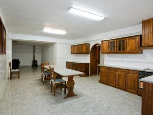 Casa venda em Varatojo, Torres Vedras