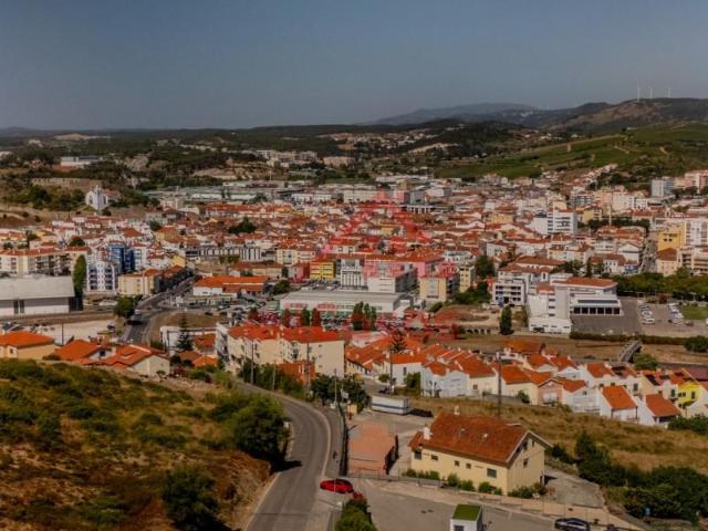Casa venda em Varatojo, Torres Vedras