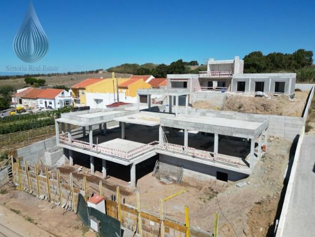 Casa venda em Varatojo, Torres Vedras