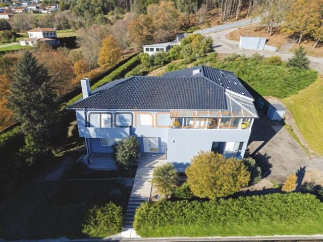 Casa venda em Vale De Cambra, Aveiro