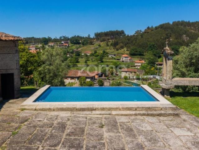 Casa venda em Parada Do Bouro, Braga