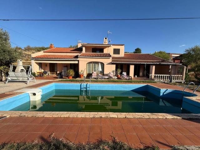 Apartamento venda em Vila Flor, Bragança