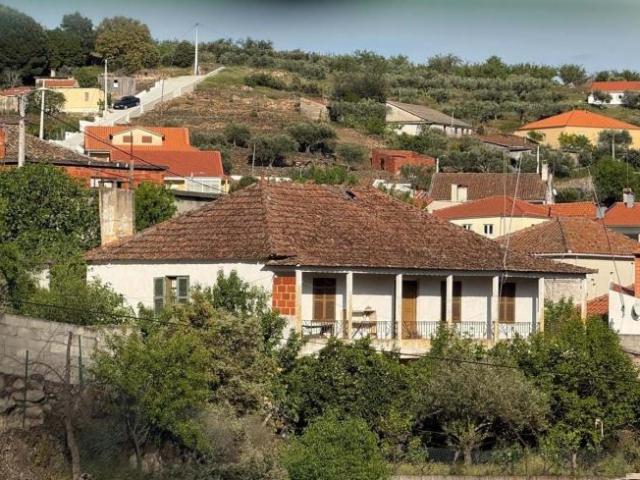 Casa venda em Vila Flor, Bragança