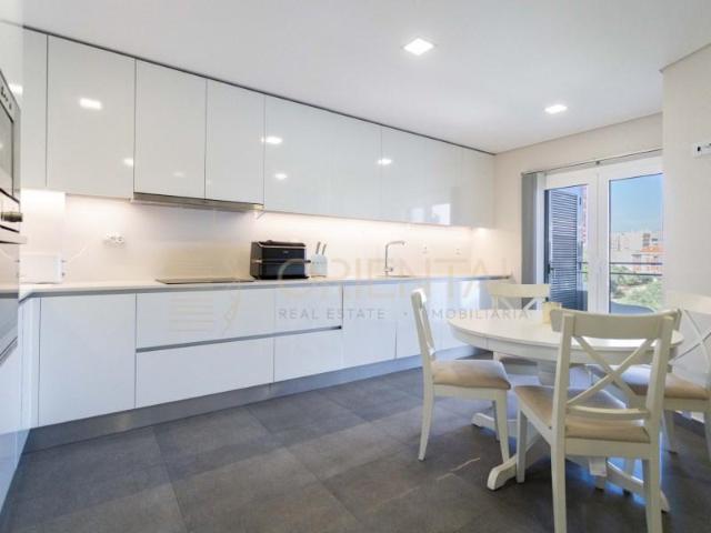 Apartamento venda em Póvoa De Santa Iria, Lisboa