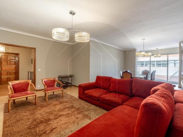 Apartamento alugar em Vila Nova De Gaia, Porto
