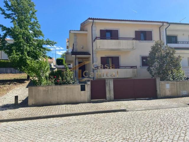 Casa venda em Pé de Cavalo, Vila Real
