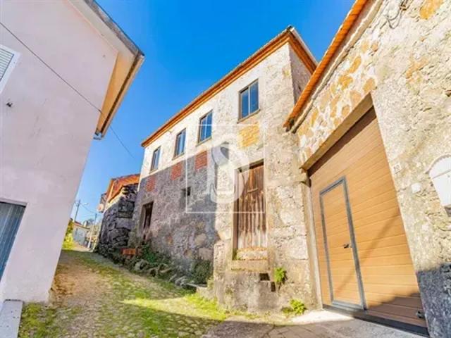 Casa venda em Oliveira De Frades, Viseu