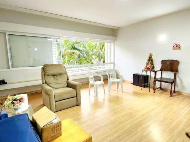 Apartamento venda em Região Geográfica Imediata do Distrito Federal, Região Integrada de Desenvolvimento do Distrito Federal e Entorno