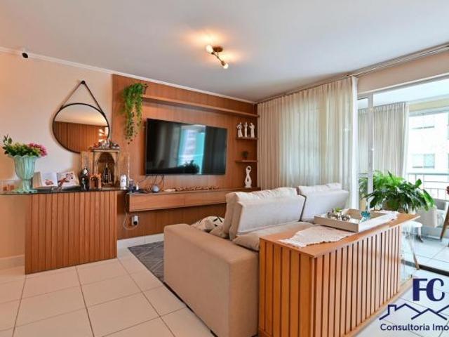 Apartamento venda em Região Geográfica Imediata do Distrito Federal, Região Integrada de Desenvolvimento do Distrito Federal e Entorno
