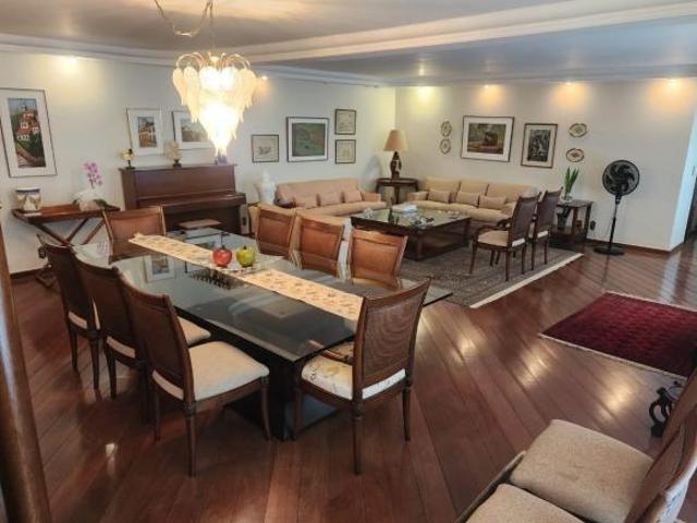 Apartamento venda em SQS 208, Plano Piloto