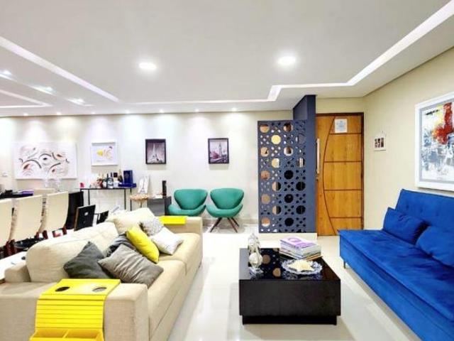 Apartamento venda em Região Geográfica Imediata do Distrito Federal, Região Integrada de Desenvolvimento do Distrito Federal e Entorno