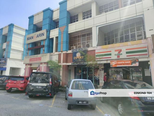 Shop for sale in Petaling, Subang Jaya