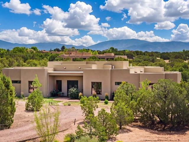 House for sale in Santa Fe, New Mexico