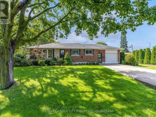 House for sale in Niagara, Ontario