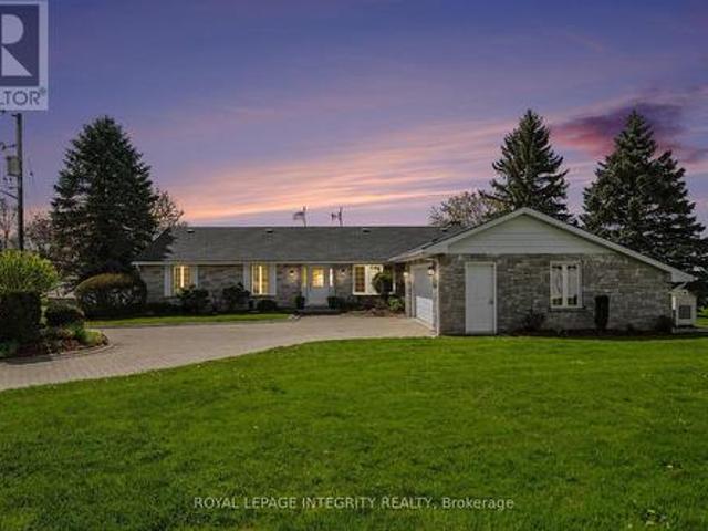 House for sale in Edwardsburgh cardinal, Ontario