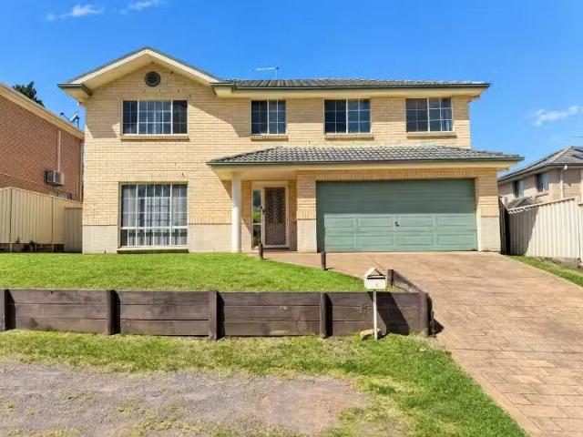 House for rent in Blairmount, Sydney