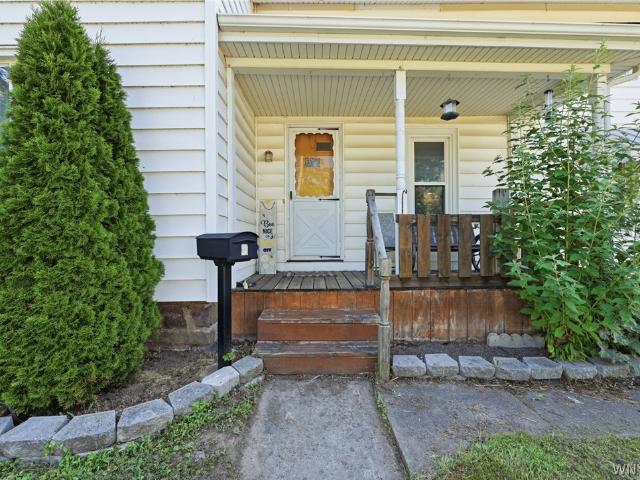 House for sale in Niagara, New York