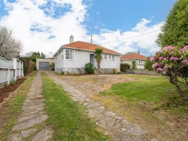 House for sale in Otakou