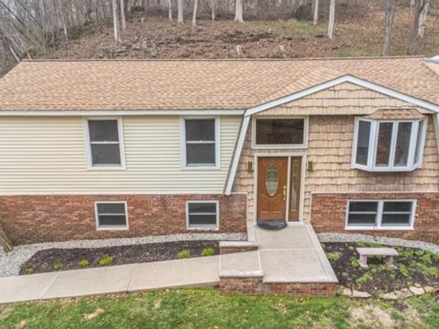 House for sale in Hampton, New Jersey