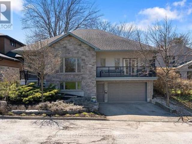 House for sale in Niagara, Ontario