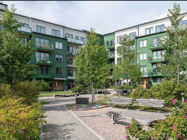 Lägenhet hyra i Botkyrka, Stockholm