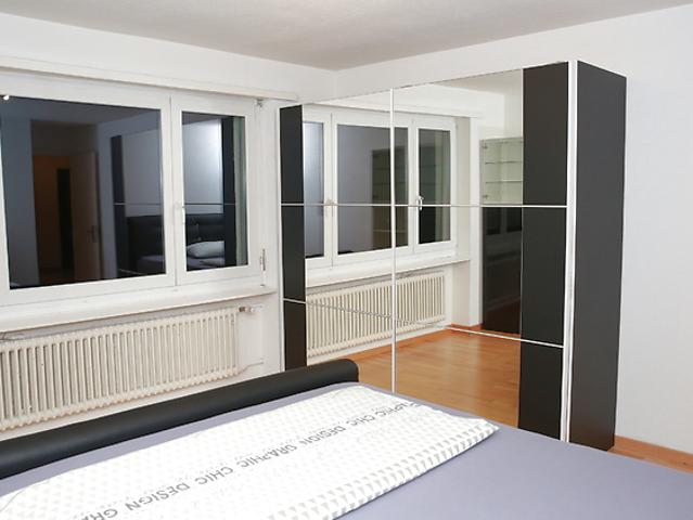 Apartment mieten in Einigen, Zürich