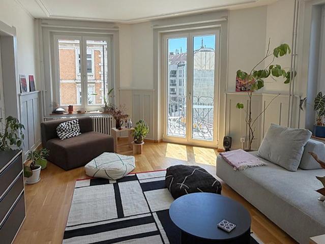 Apartment mieten in Einigen, Zürich
