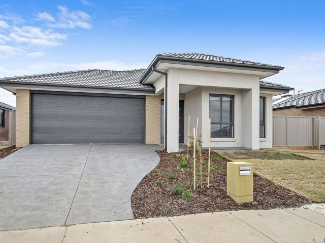 House for rent in Conroy's Green, Ballarat
