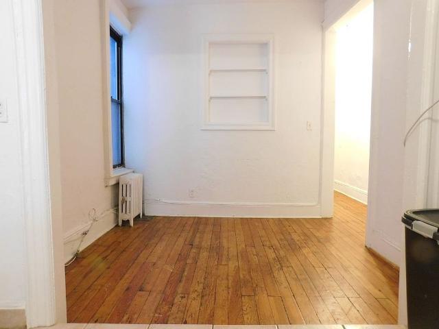 Apartment for rent in Arverne, New York