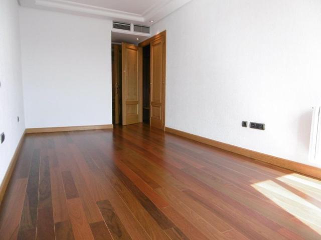 Apartamento en alquiler en Centro, León