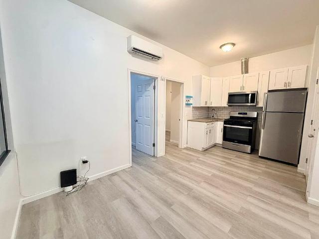 Detached House for rent in Kings County, New York