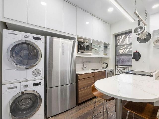 Apartment for sale in Arverne, New York