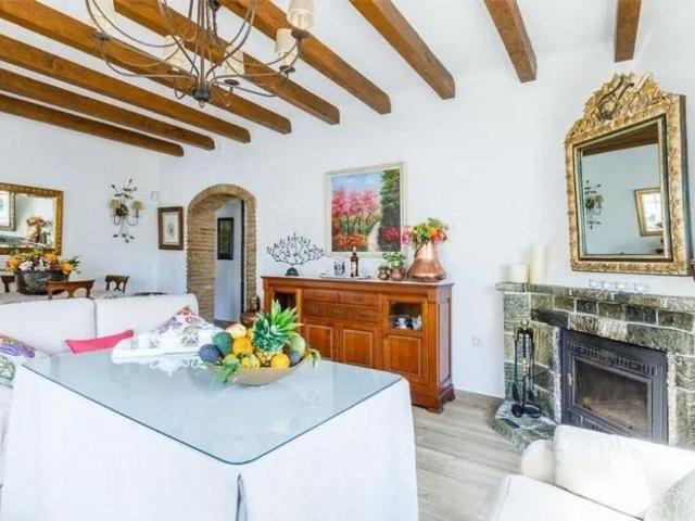 Casa en alquiler en Benajarafe, La Axarquía