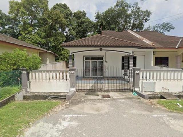 Residential House for rent in Muar, Johor