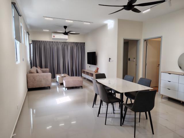 Condominium for rent in Malaka