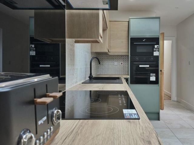 House for rent in Metchley, Birmingham