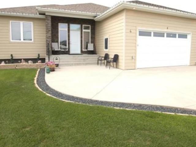 House for sale in Springfield, Manitoba
