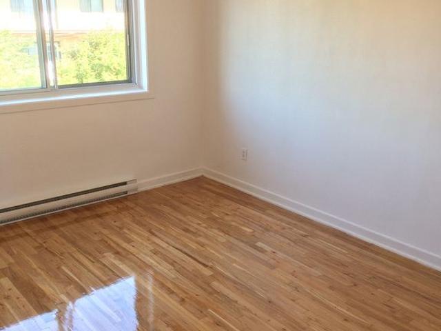Apartment for rent in St. Leonard's, Quebec