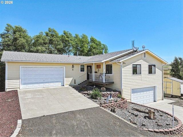 House for sale in Goldendale, Washington