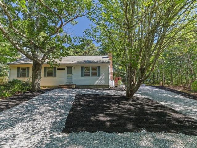 House for sale in North Truro, Massachusetts