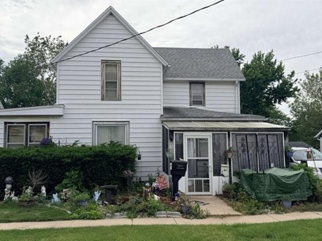 House for sale in Mount Morris, Illinois